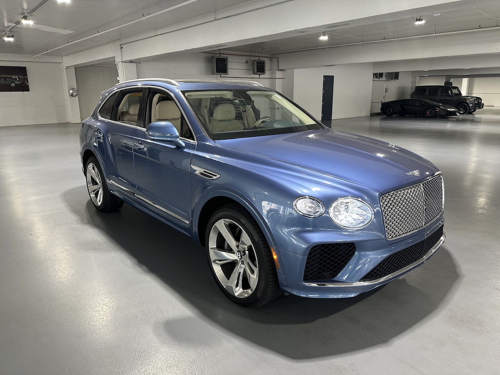 Used 2023 Bentley Bentayga V8 V8 AWD
