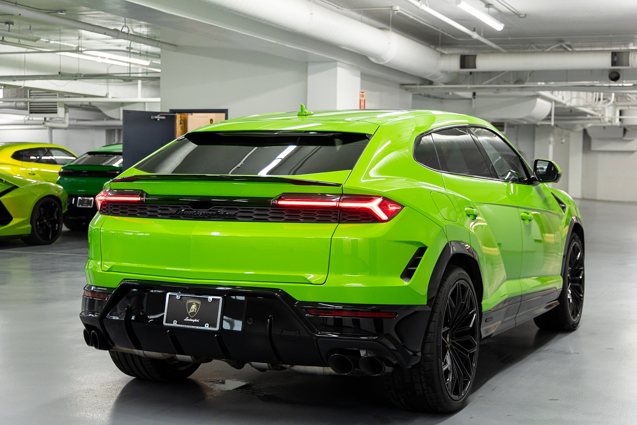 2026 Lamborghini Urus SE - Photo 6