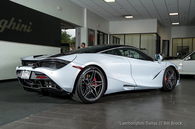 https://pictures.dealer.com/l/lamborghinidallas/0005/df20610adc02dac2cef08246275589c9x.jpg?impolicy=resize&w=650