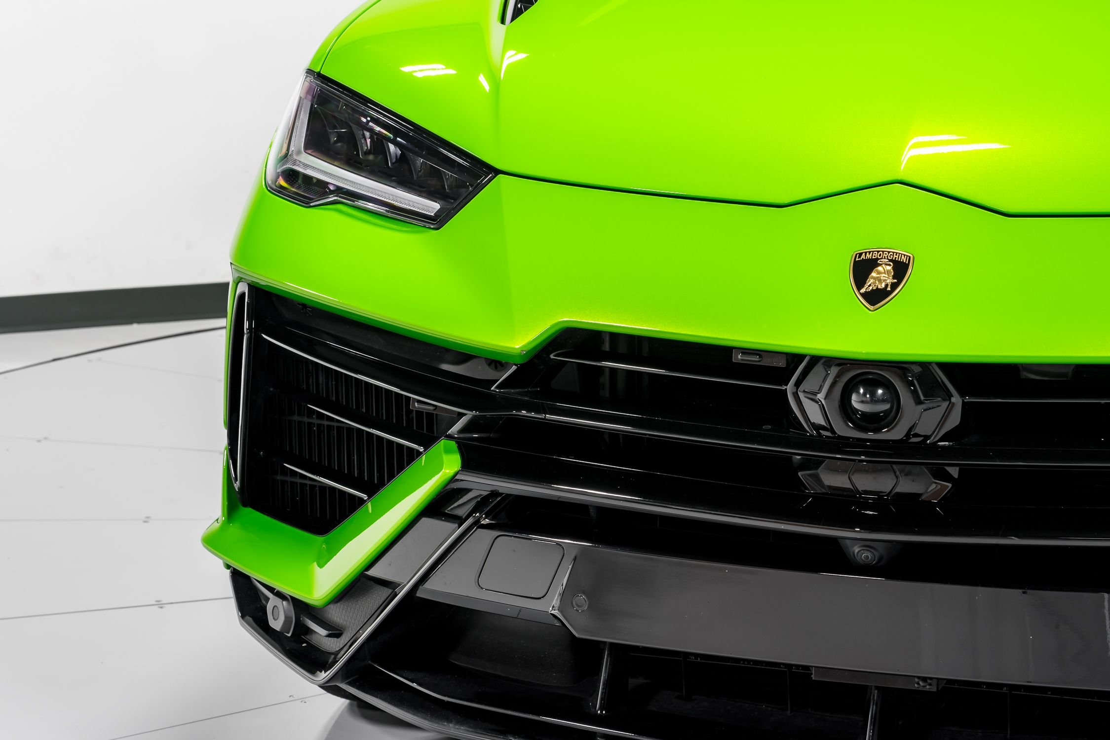 2023 Lamborghini Urus S  46