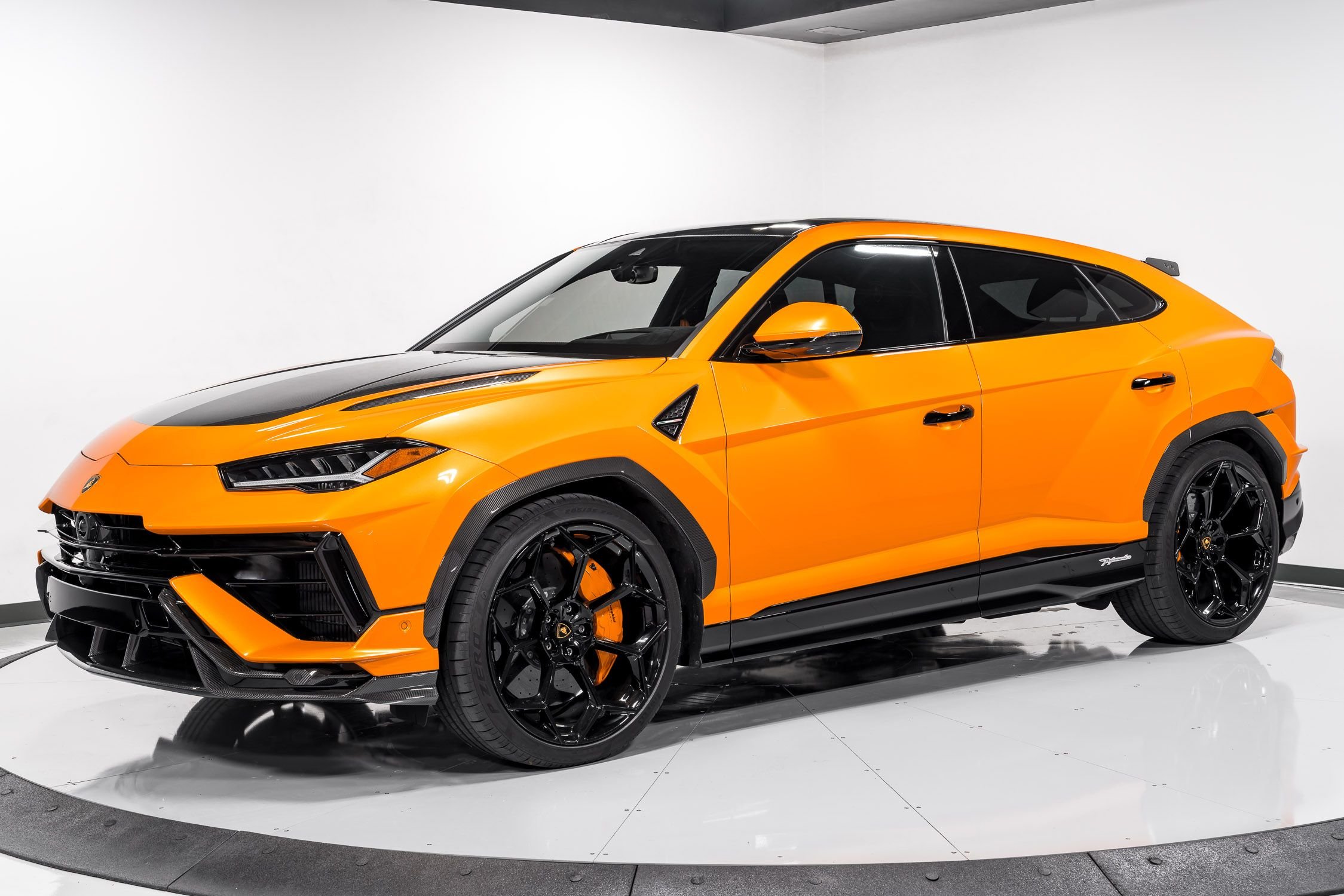 Used 2023 Lamborghini Urus Performante For Sale at
