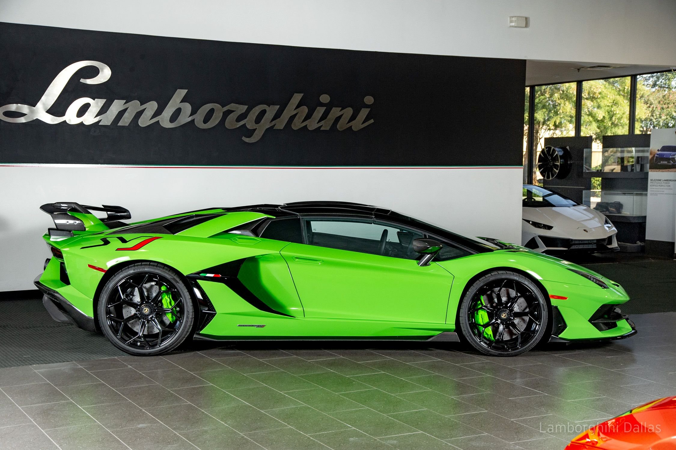 Used 2020 Lamborghini Aventador SVJ Roadster For Sale at 