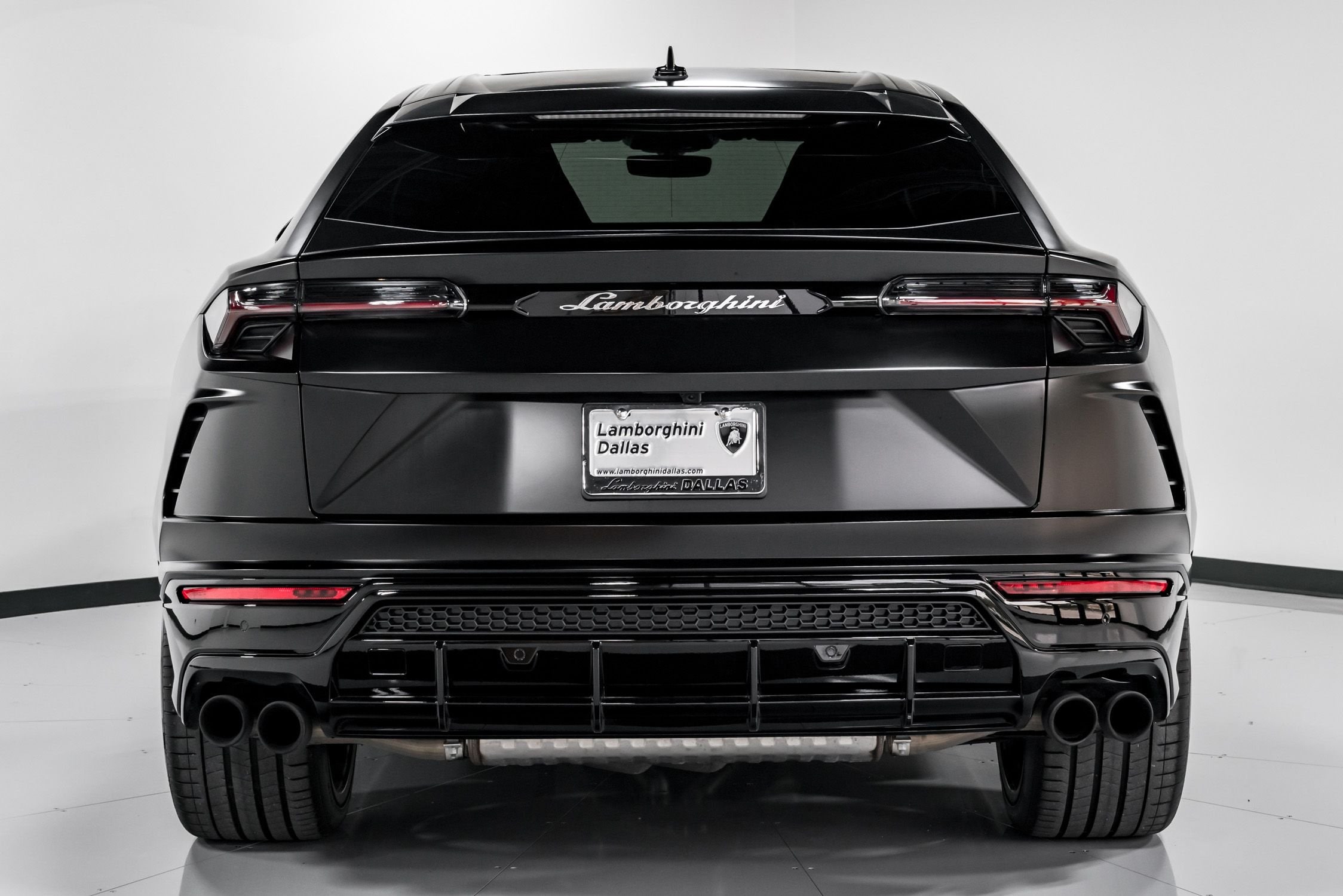 2021 Lamborghini Urus  4