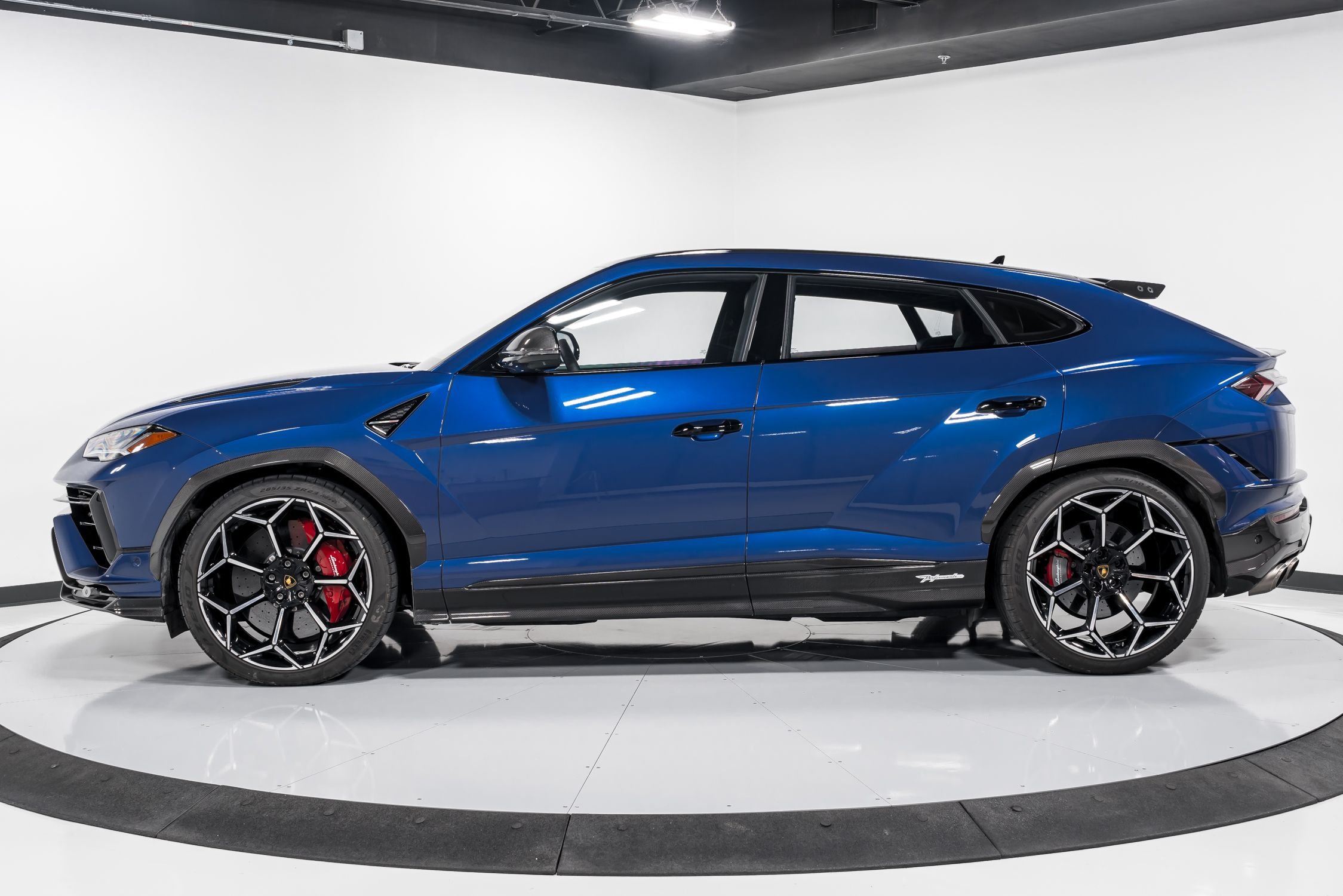 2024 Lamborghini Urus Performante  6