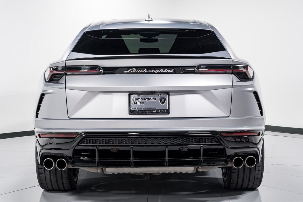Used 2022 Urus For Sale at DALLAS VIN