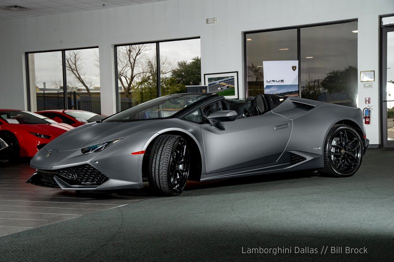 Used 2016 Lamborghini Huracan LP610-4 Spyder For Sale at 