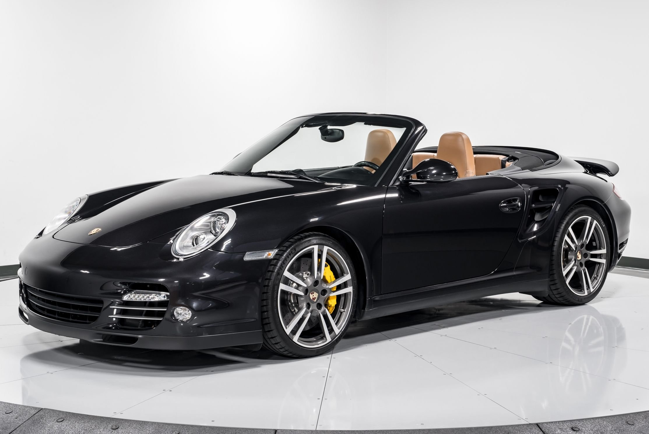 2013 Porsche 911 Turbo S Cabriolet 7