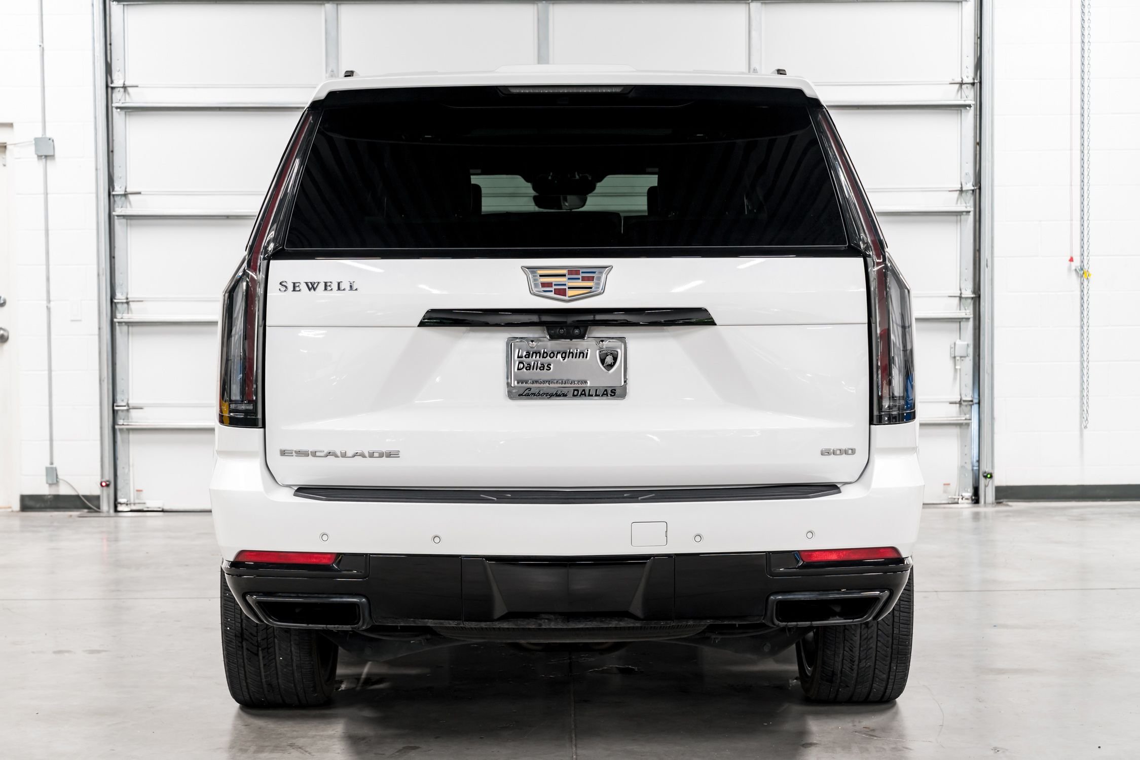2025 Cadillac Escalade Sport Platinum photo 4