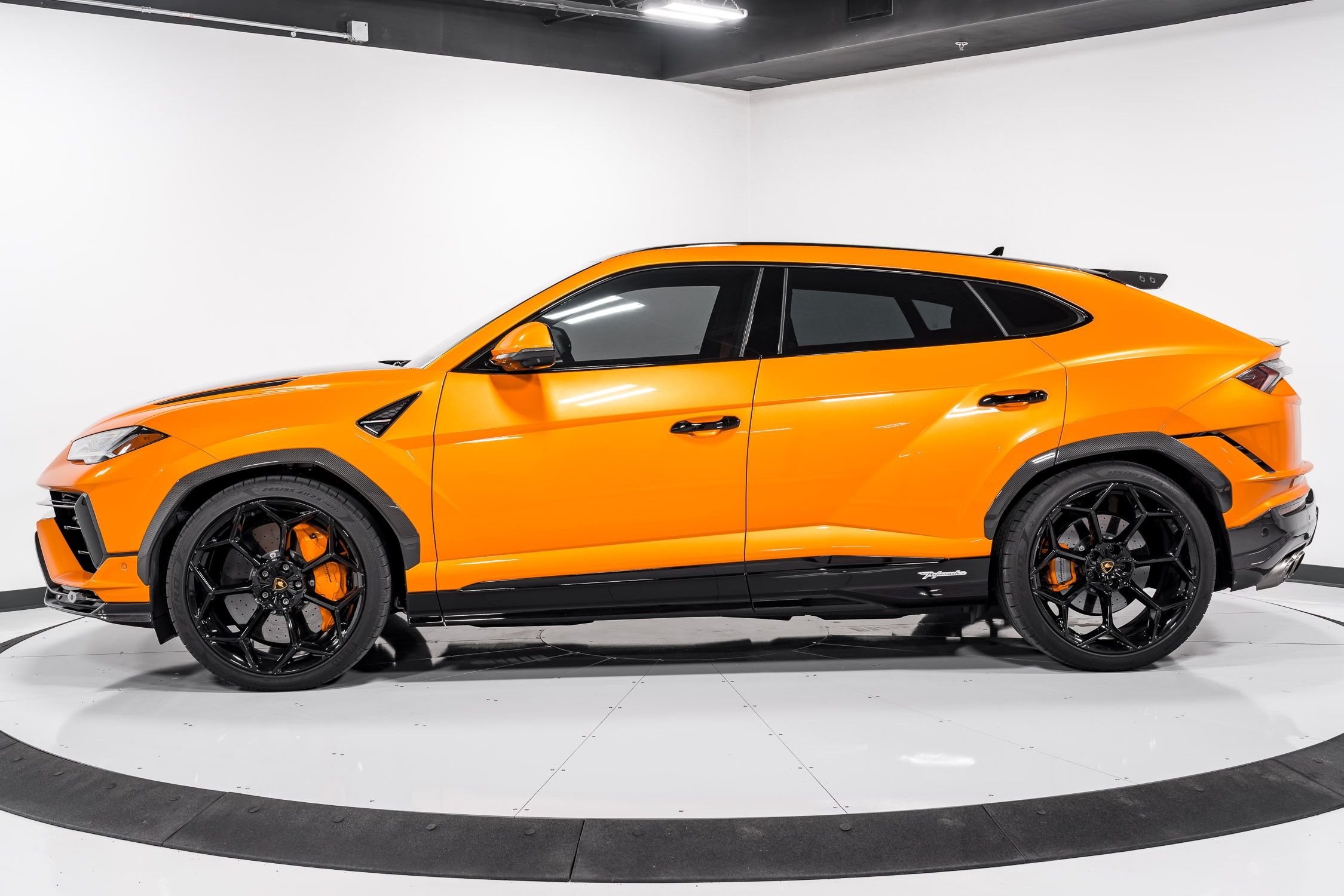 Used 2023 Lamborghini Urus Performante For Sale at