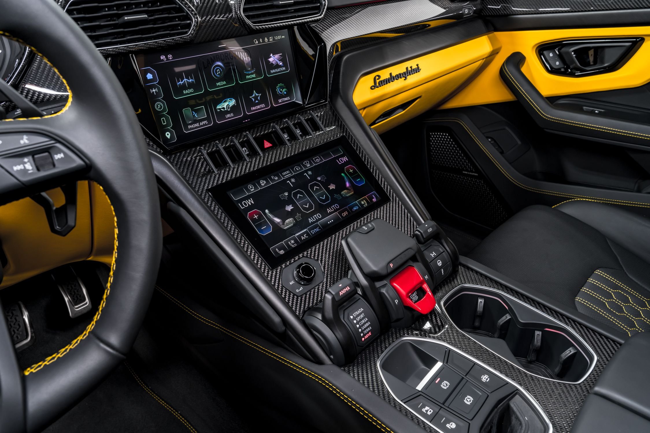 2023 Lamborghini Urus S  23