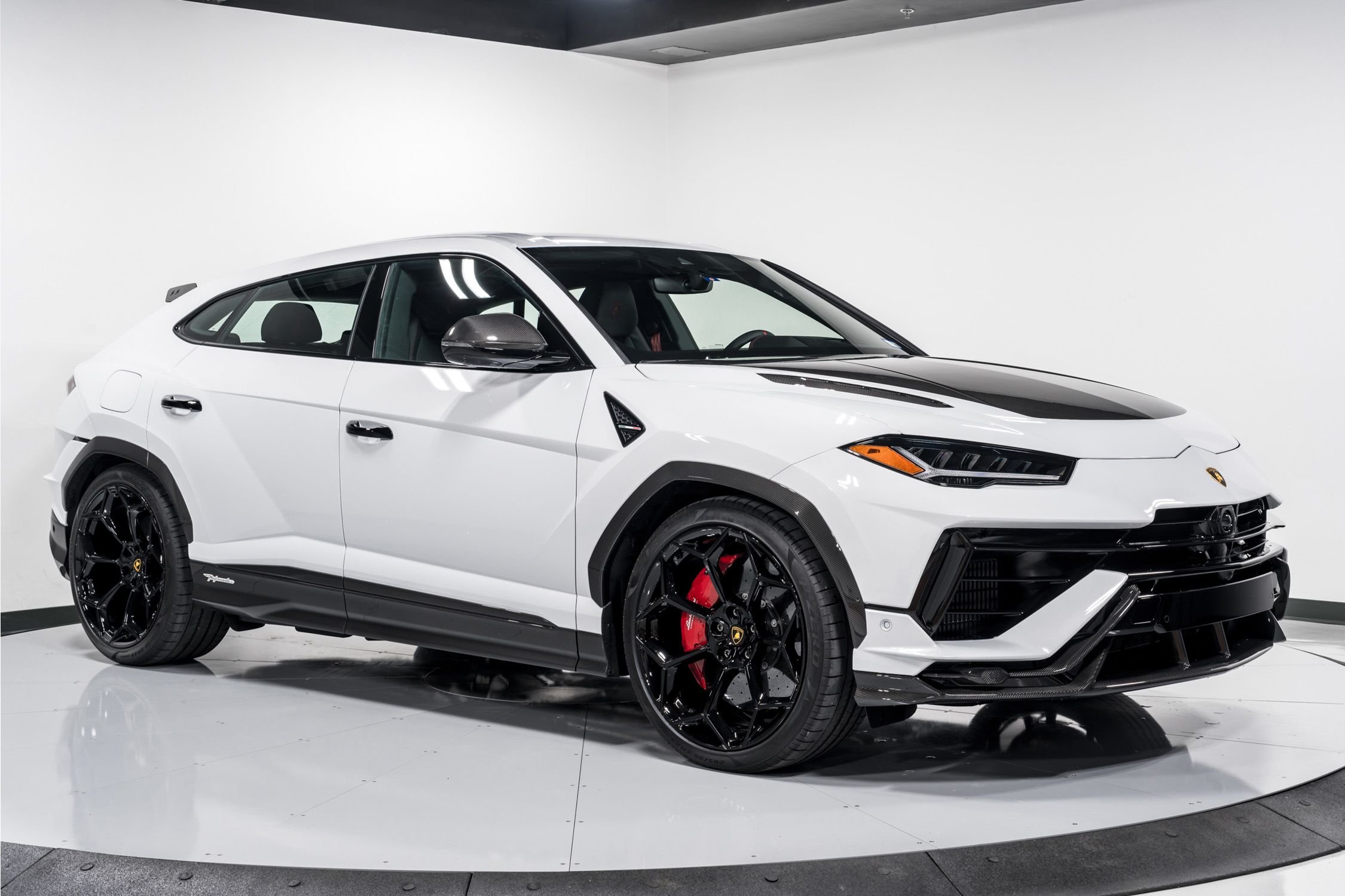 2024 Lamborghini Urus Performante  47