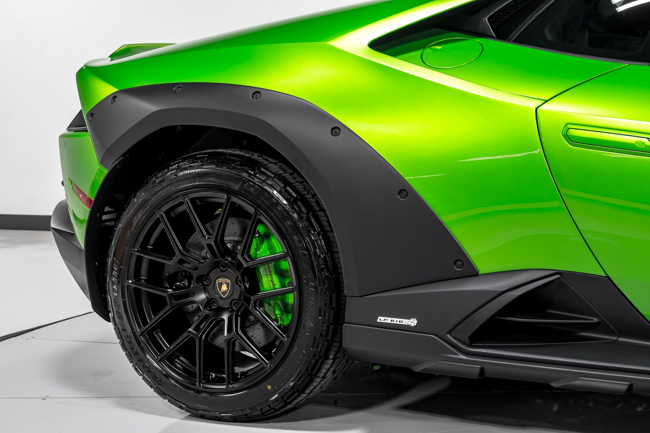 2024 Lamborghini Huracan Sterrato  48