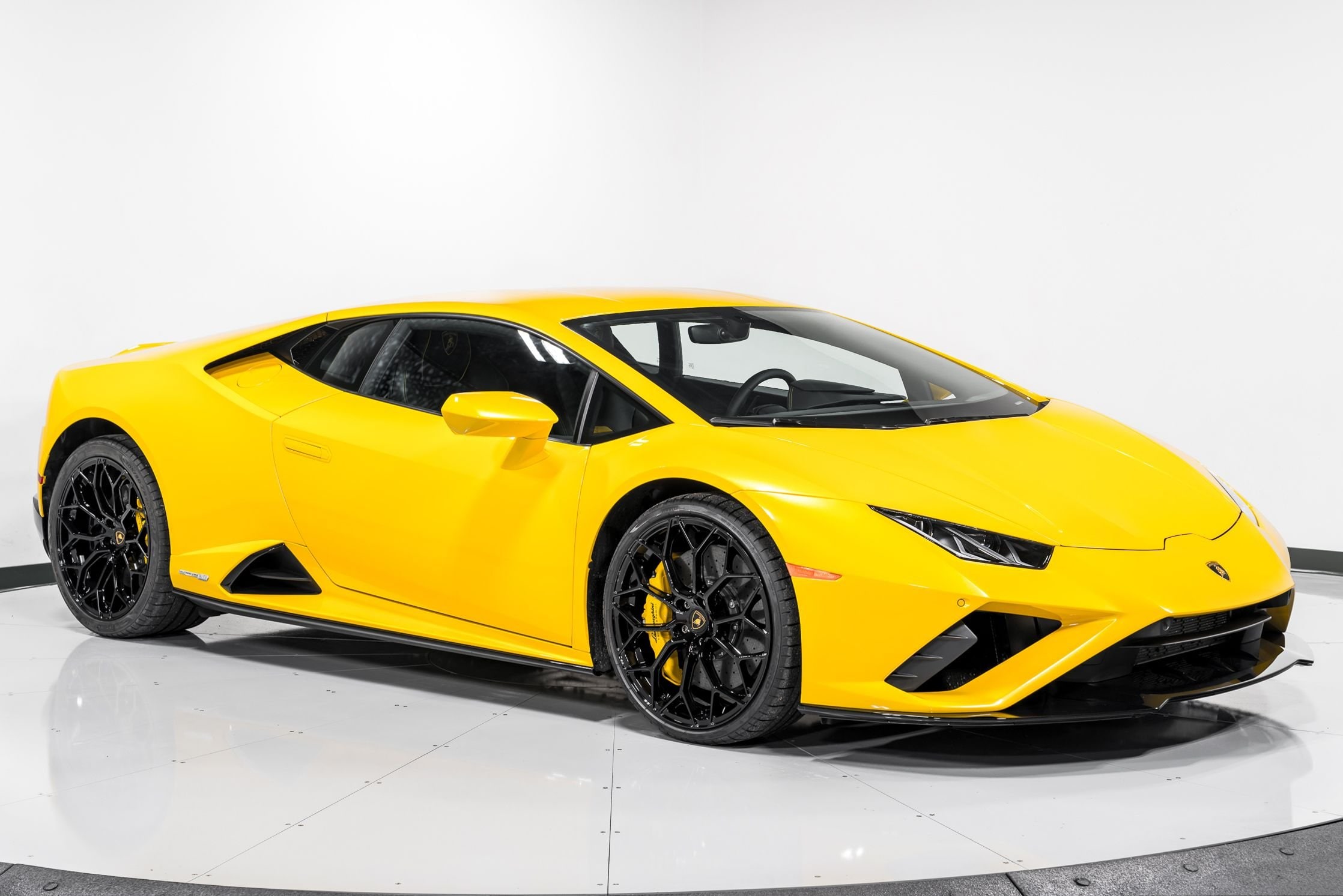 Used 2023 Lamborghini Huracan EVO Coupe RWD For Sale 