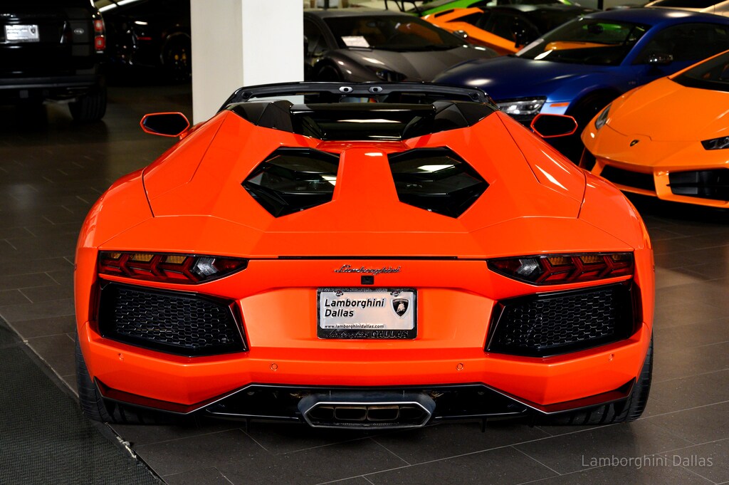 Used 2015 Lamborghini Aventador LP 700-4 Roadster