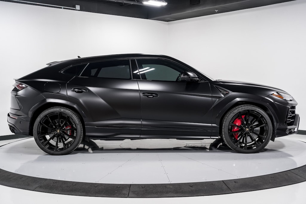 Used 2022 Lamborghini Urus Certified