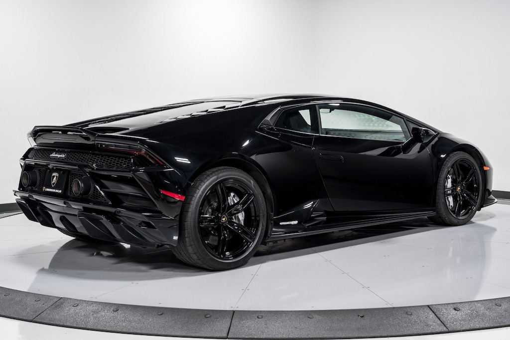 Used 2020 Lamborghini Huracan EVO Coupe RWD