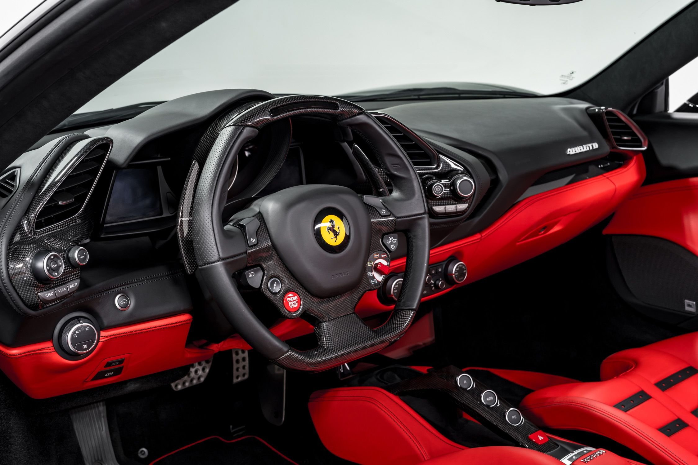 2018 Ferrari 488 GTB  11
