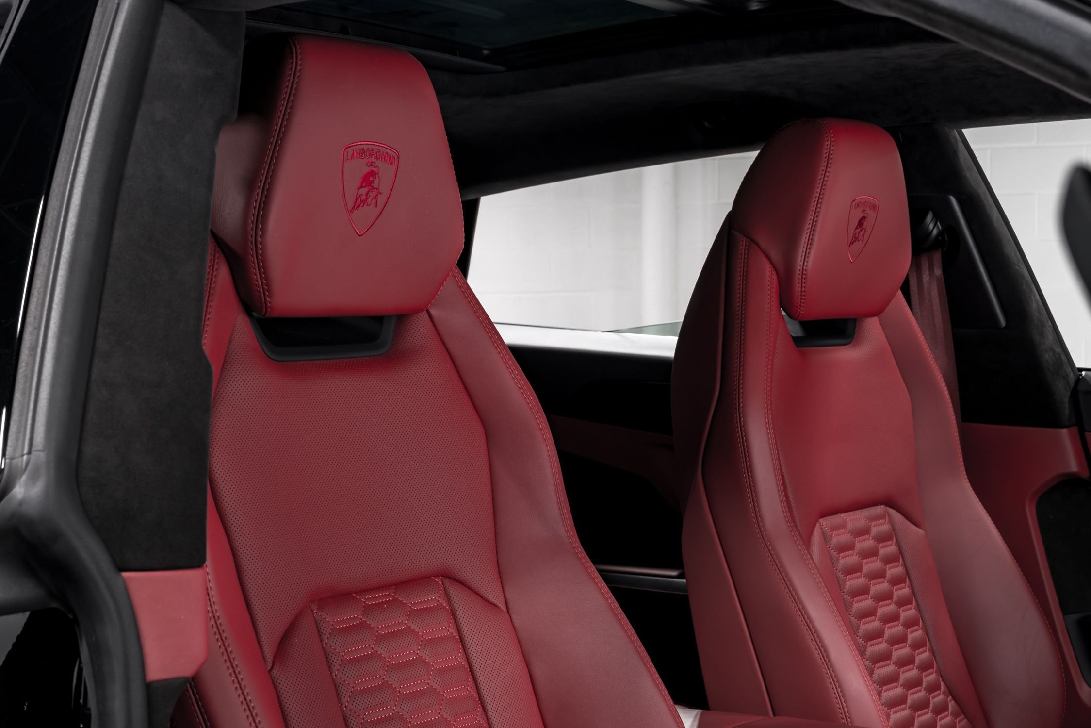 2022 Lamborghini Urus Certified 37