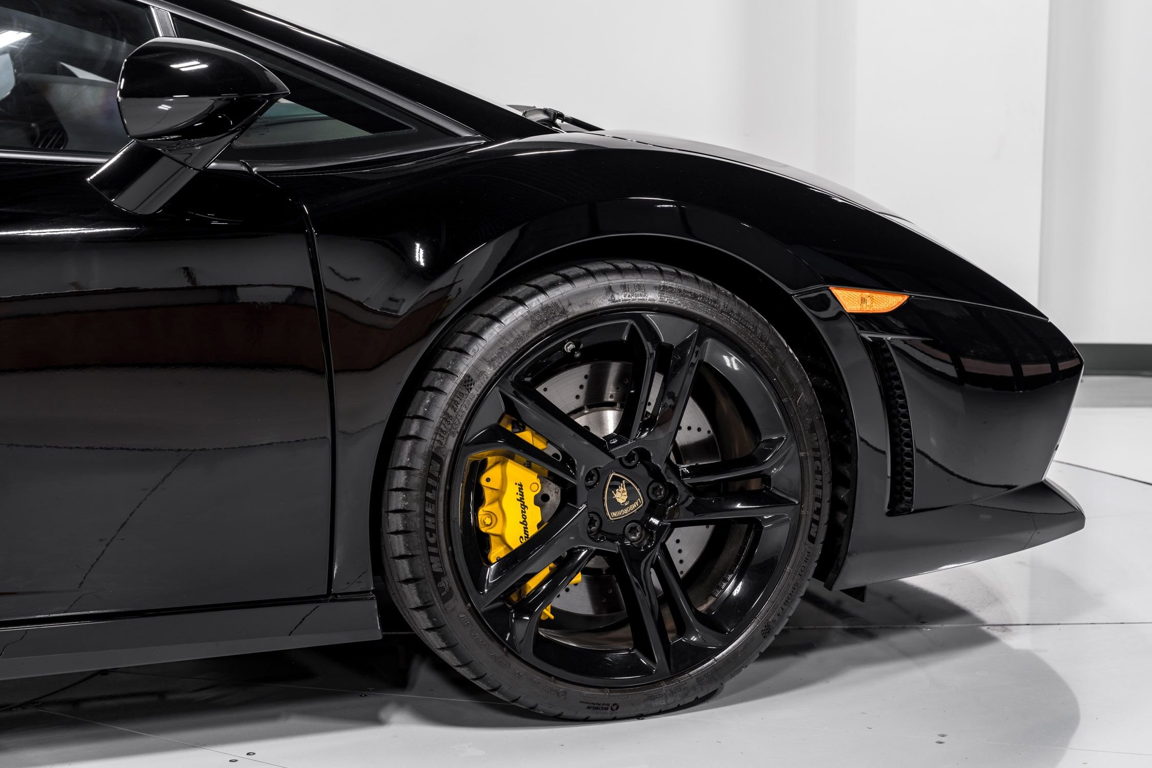 2012 Lamborghini Gallardo LP550-2  38