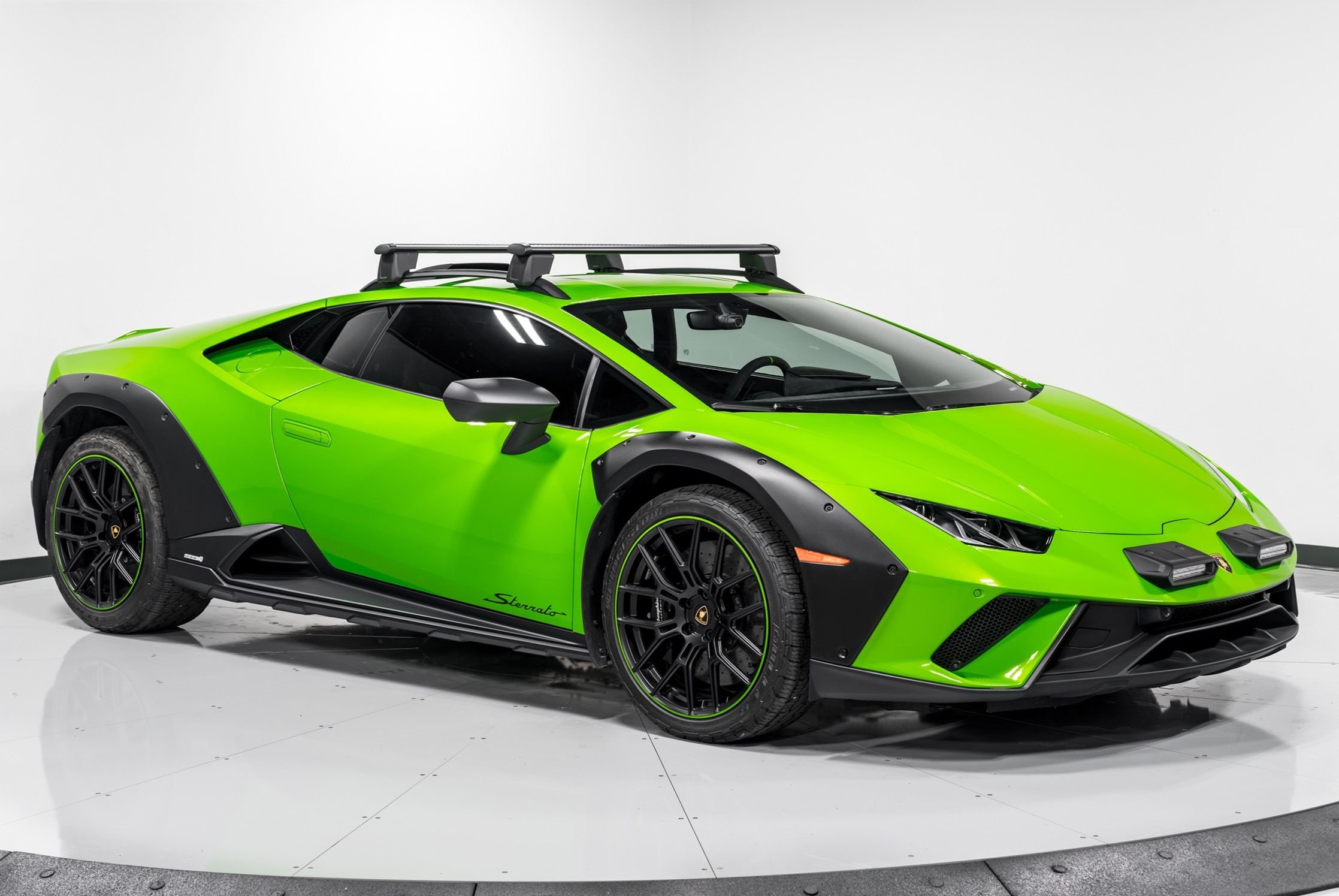 2023 Lamborghini Huracan Sterrato  39