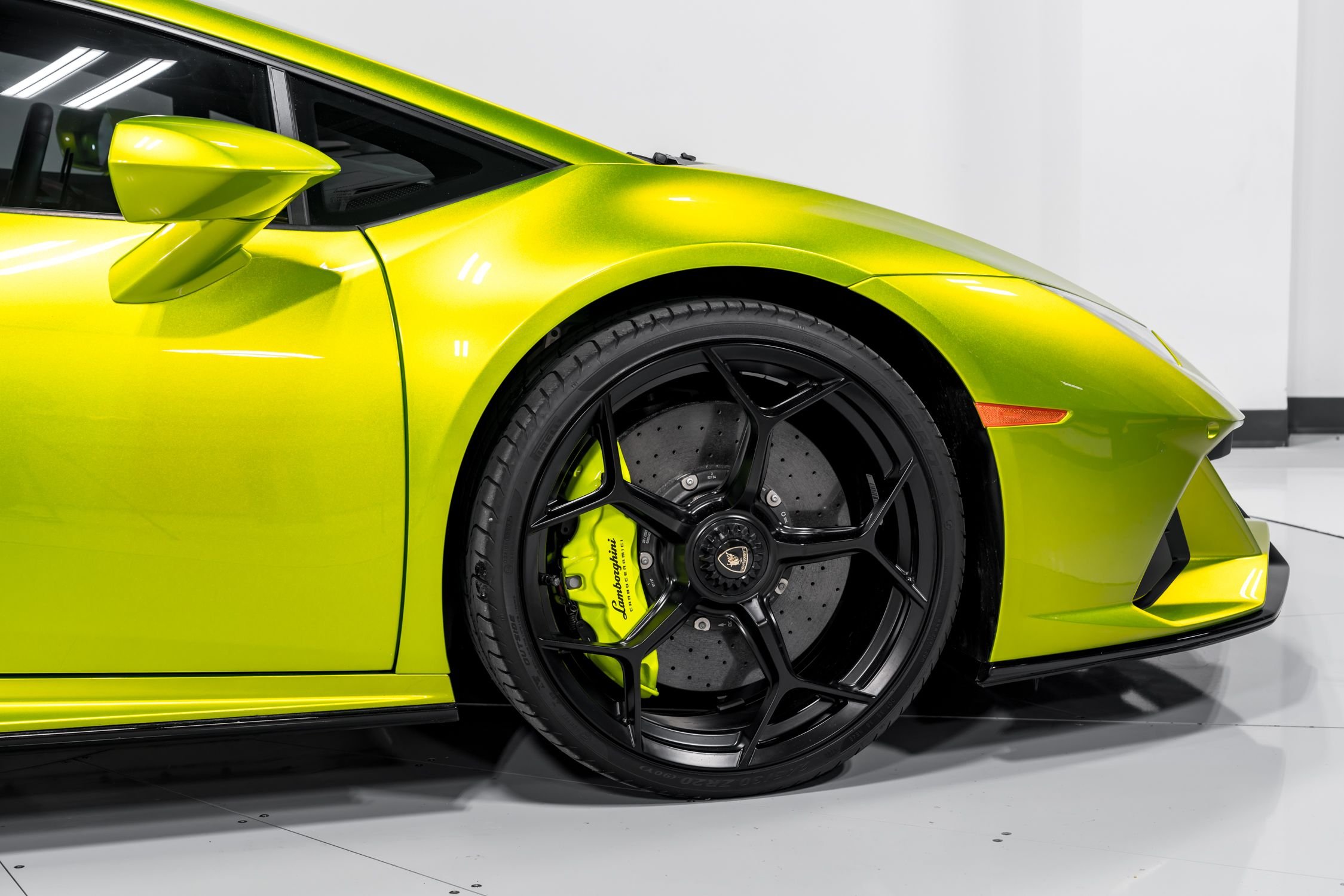 2023 Lamborghini Huracan EVO Coupe AWD Certified 44