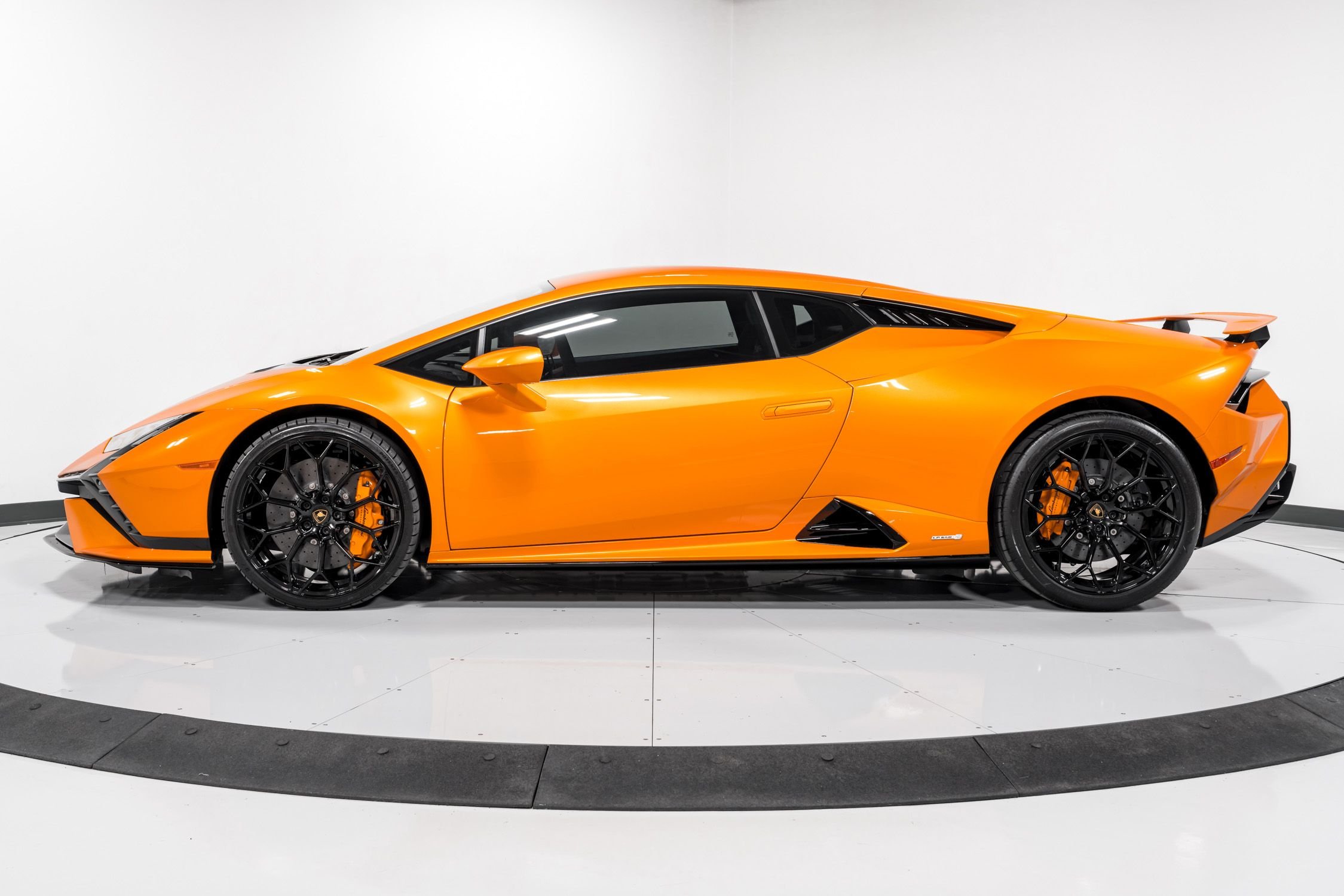 2023 Lamborghini Huracan Tecnica Certified 6