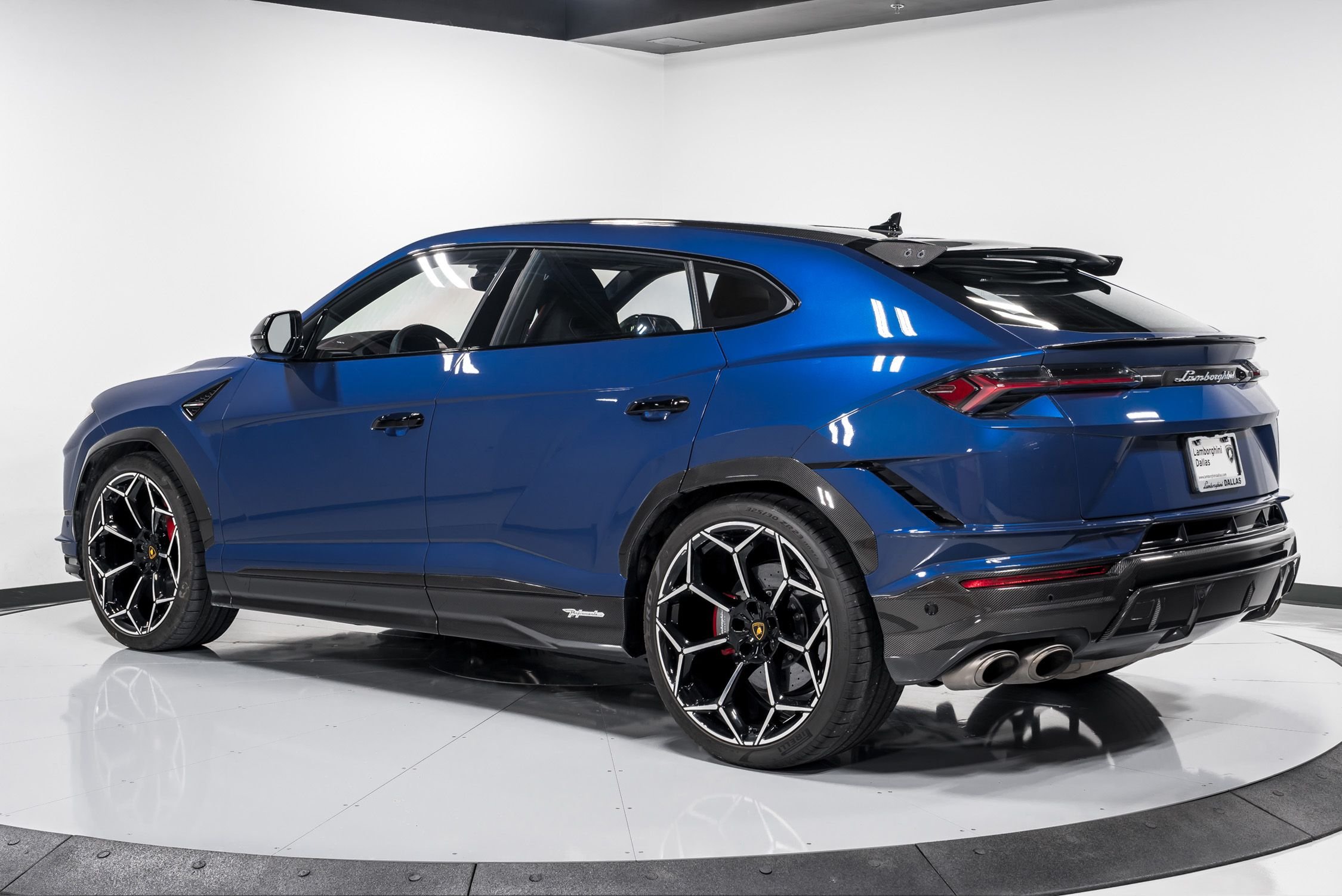 2024 Lamborghini Urus Performante  5