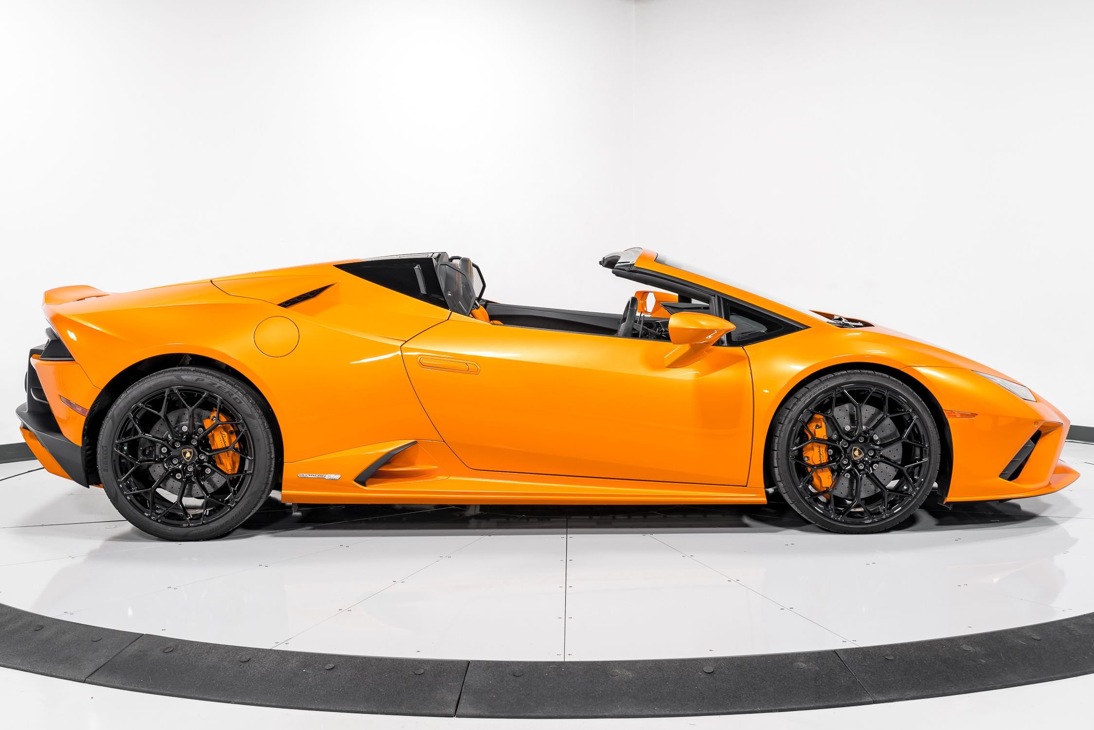 Used 2022 Lamborghini Huracan EVO-2 Spyder For Sale