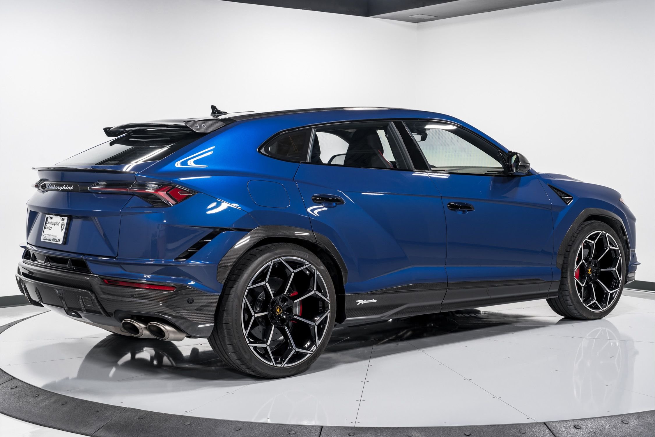 2024 Lamborghini Urus Performante  3