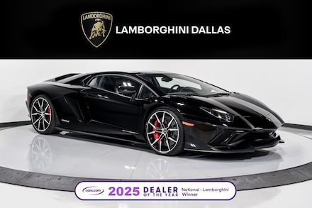 2017 Lamborghini Aventador S Coupe