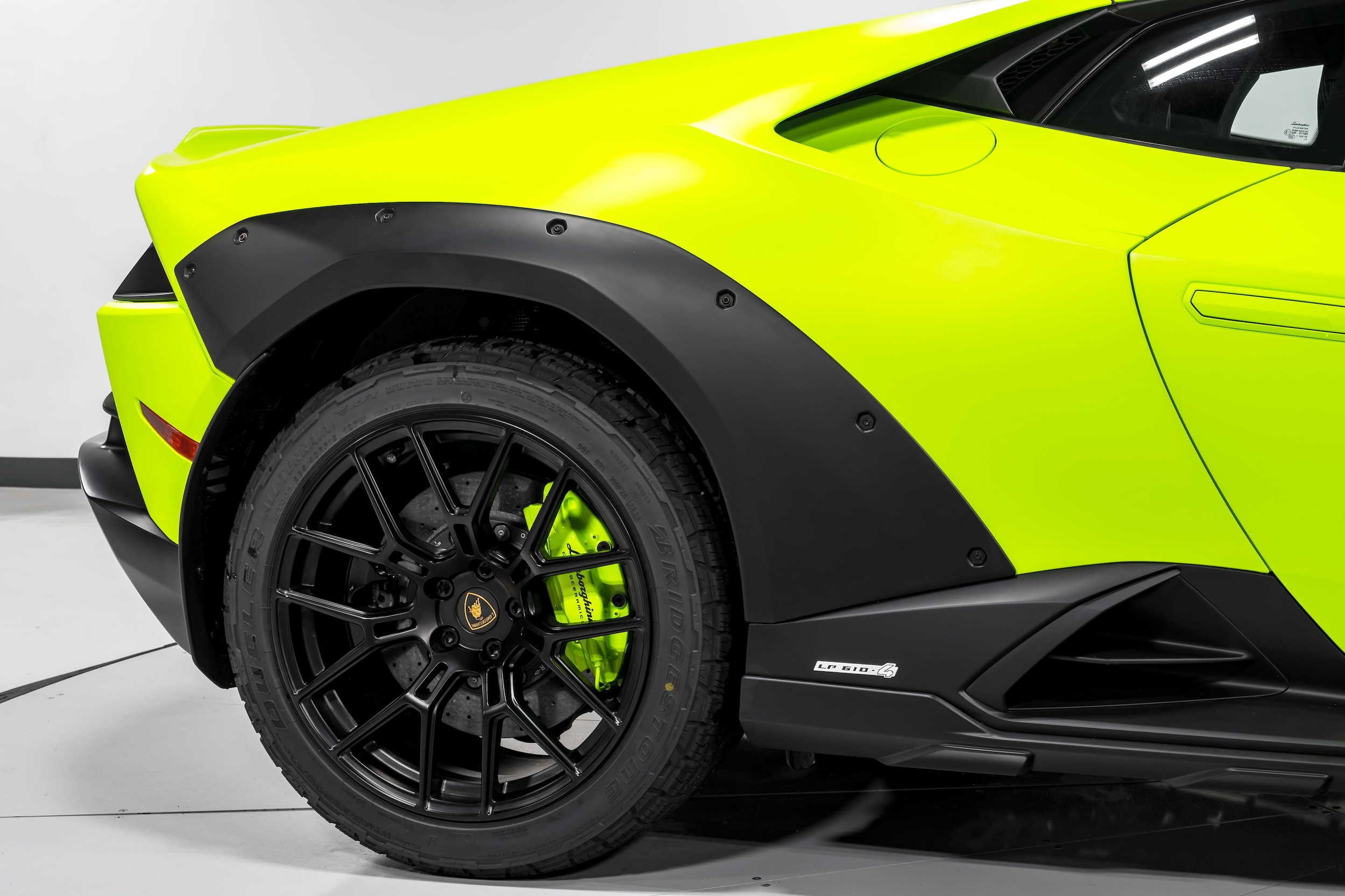 2023 Lamborghini Huracan Sterrato  47