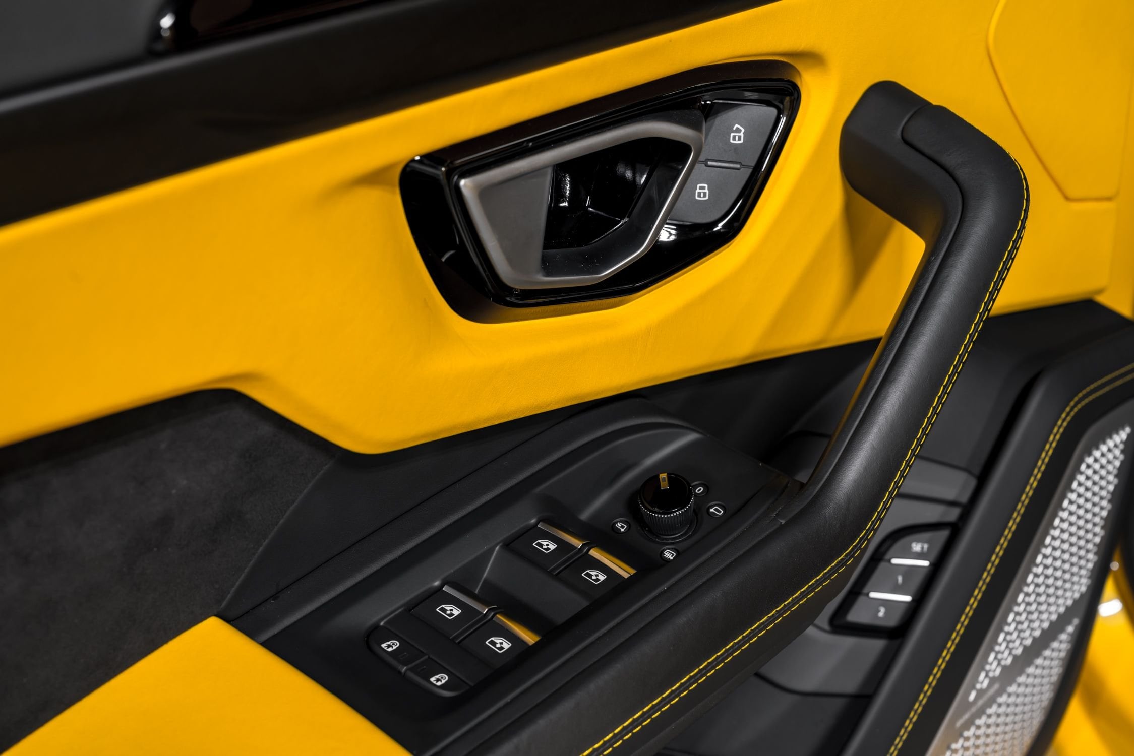 2022 Lamborghini Urus Certified 10