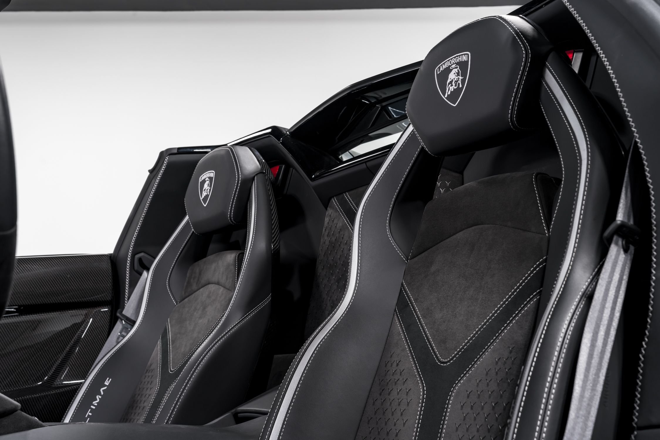 2022 Lamborghini Aventador Ultimae Roadster Certified 20