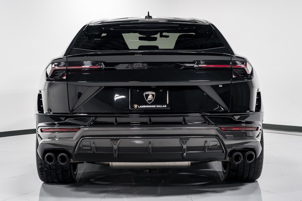 Used 2024 Lamborghini Urus Performante