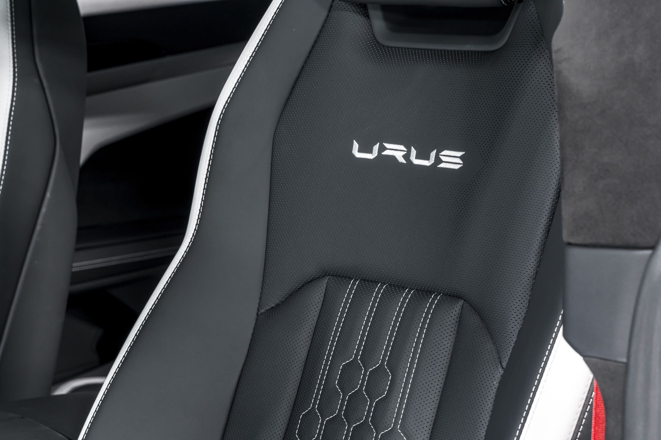 2023 Lamborghini Urus S Certified 22