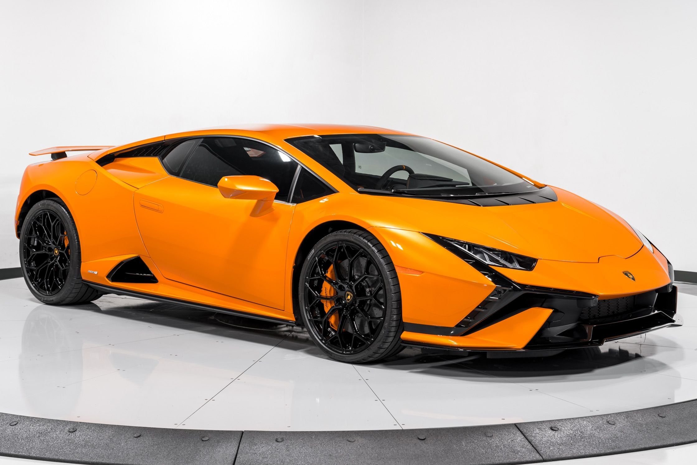 2023 Lamborghini Huracan Tecnica Certified 39