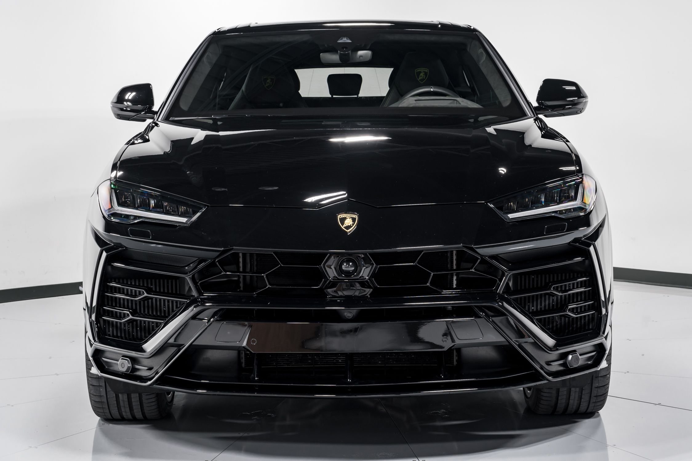 2021 Lamborghini Urus  8