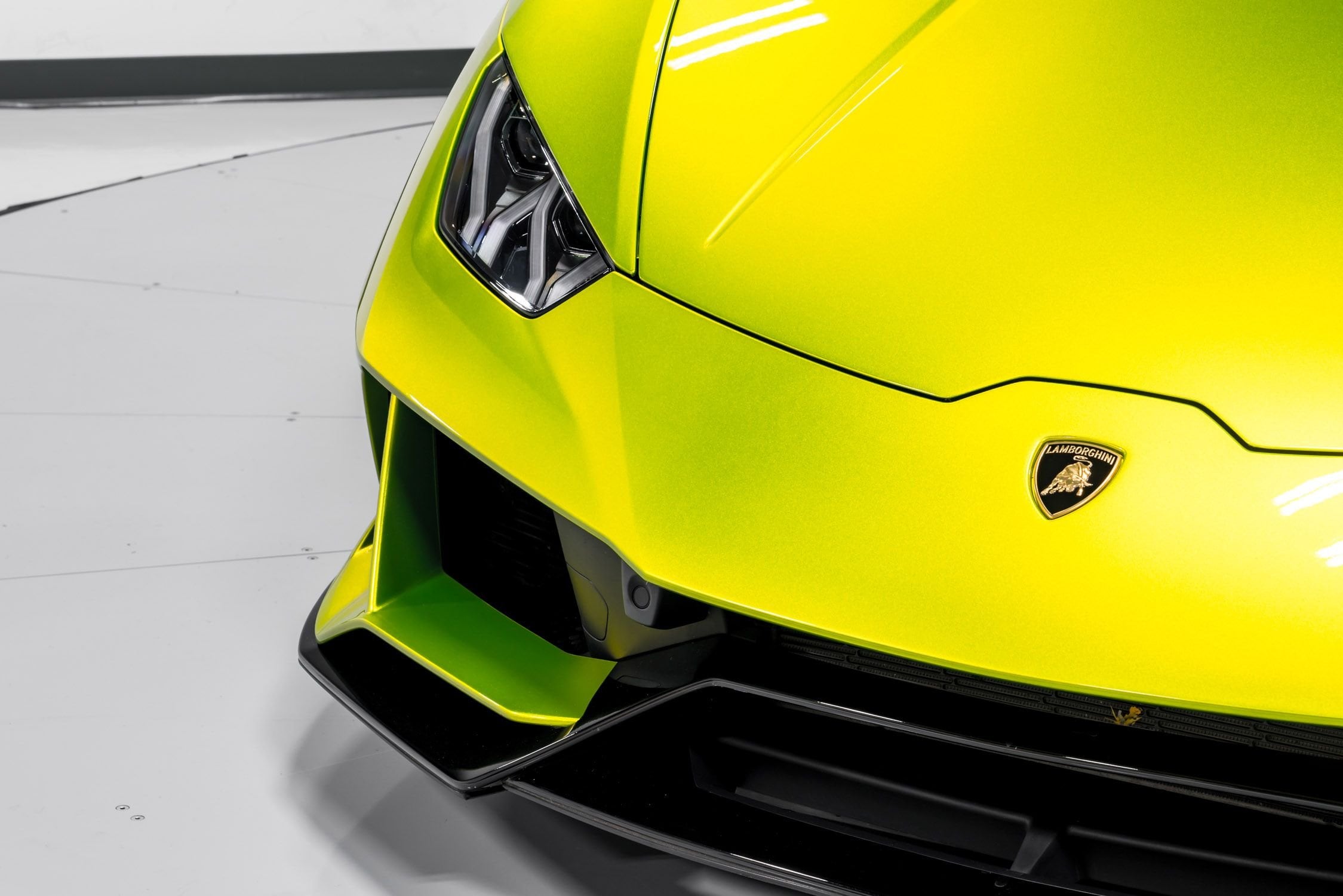 2023 Lamborghini Huracan EVO Coupe AWD Certified 39