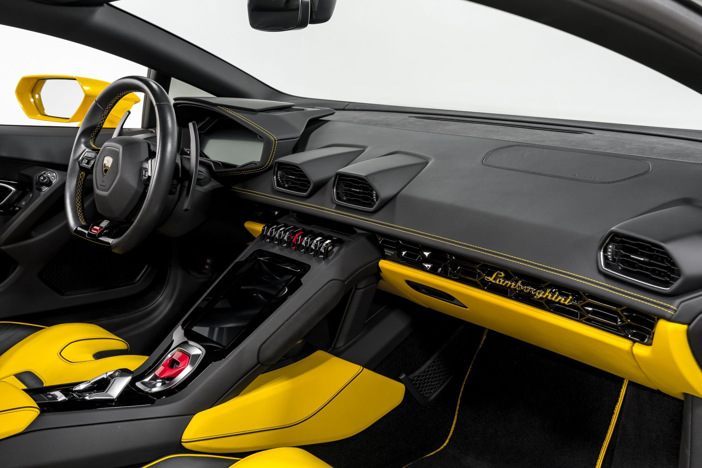2021 Lamborghini Huracan EVO Coupe RWD  33