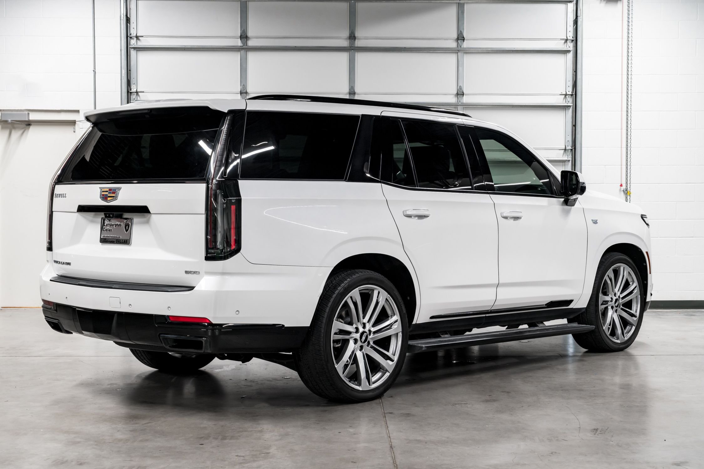 2025 Cadillac Escalade Sport Platinum photo 3
