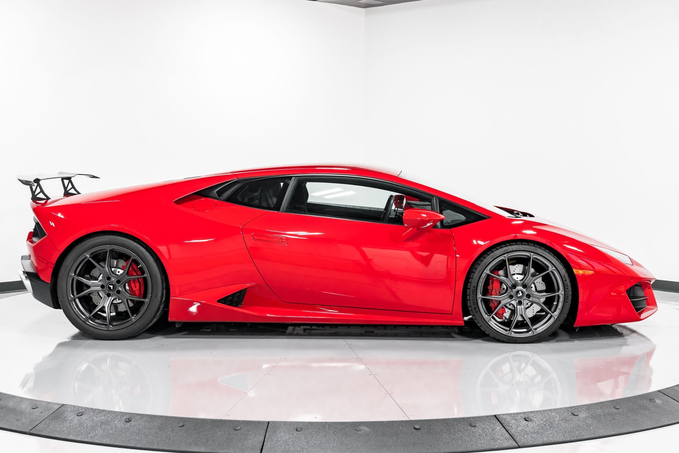 Used 2018 Lamborghini Huracan LP580-2 For Sale Richardson,TX 