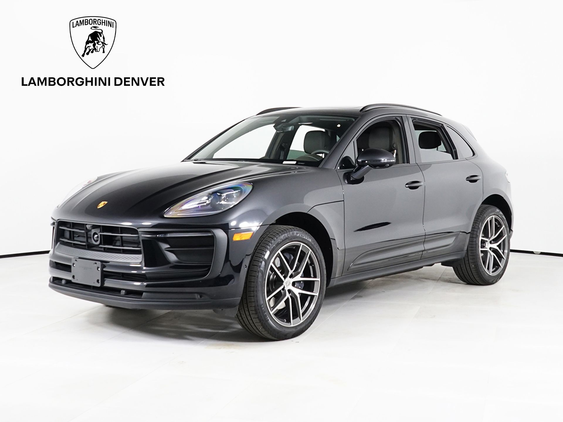 2026 Porsche Macan -'s photo