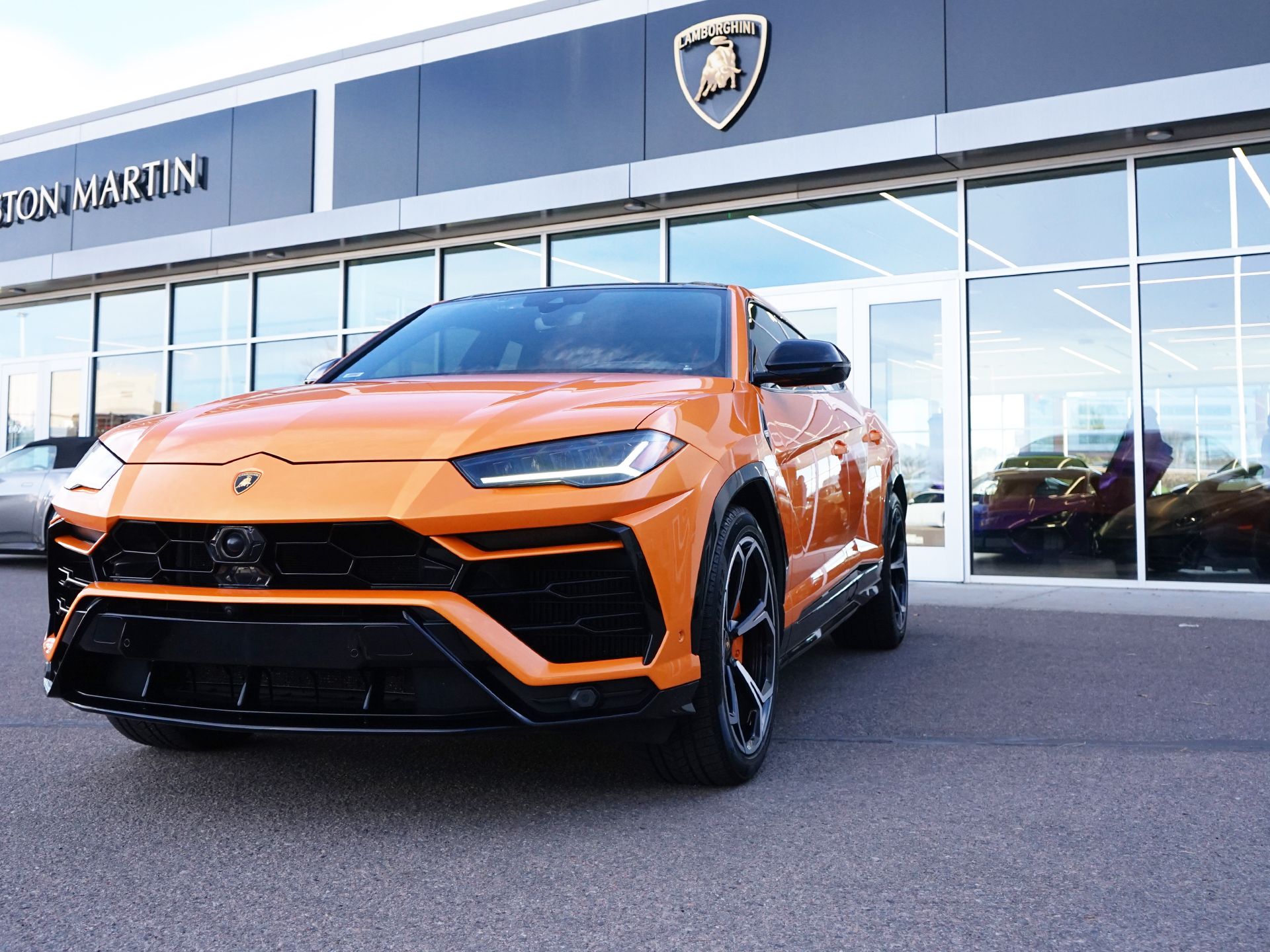 2022 Lamborghini Urus's photo