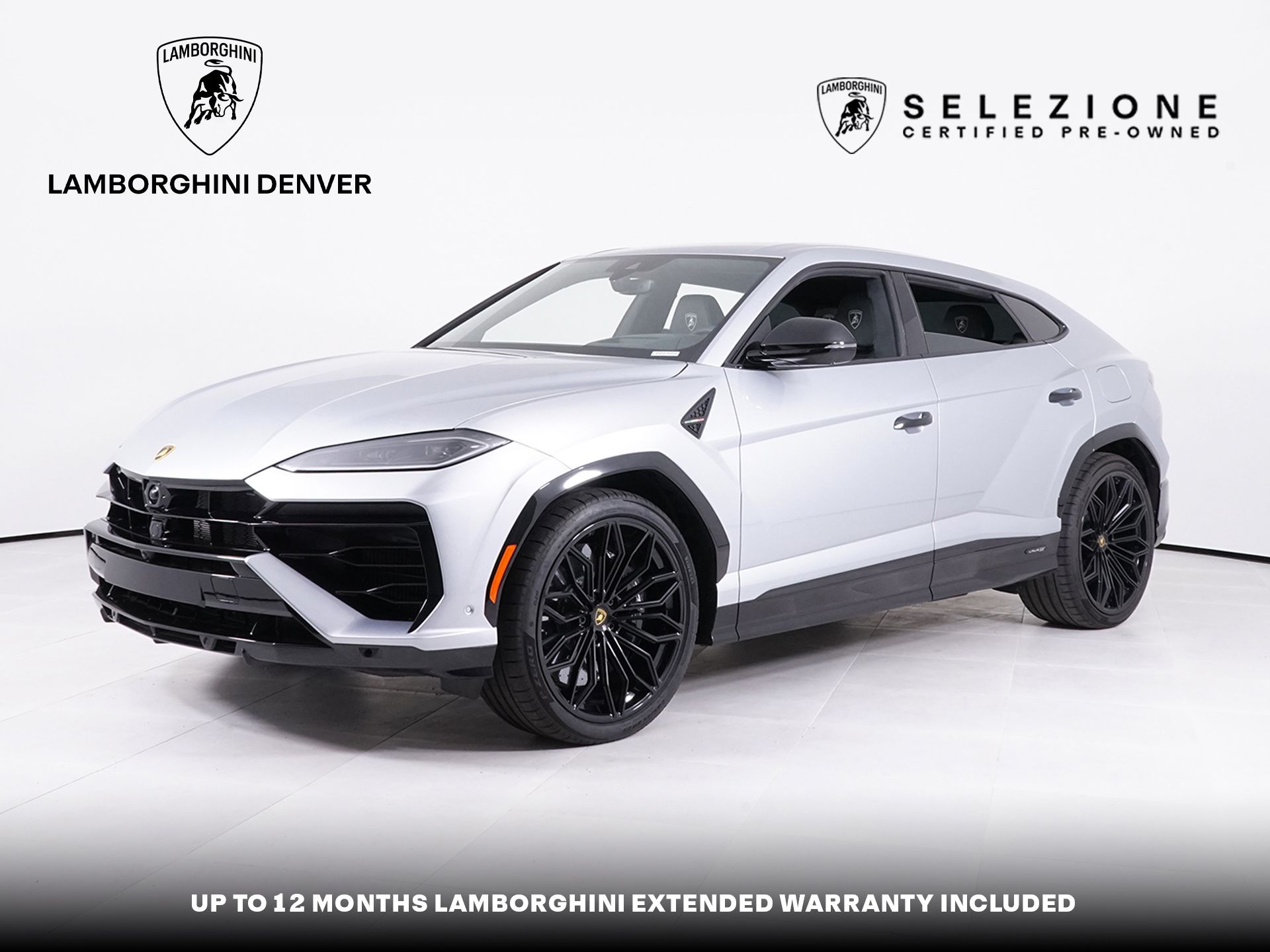 2025 Lamborghini Urus 4.0 V8 PHEV SE's photo