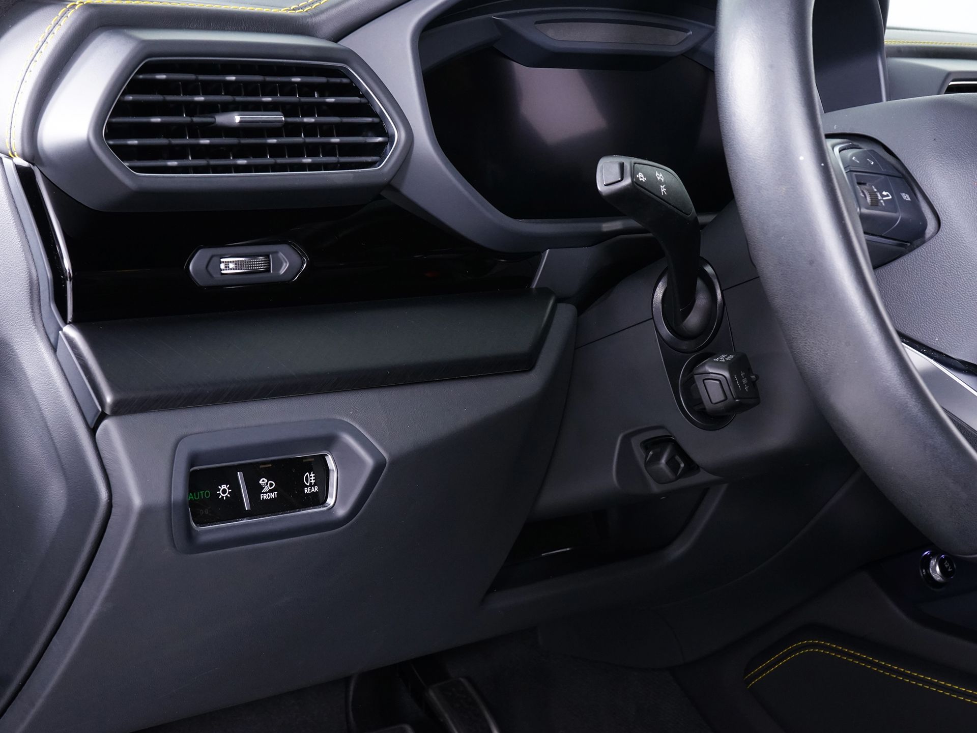 2023 Lamborghini Urus S - Photo 33