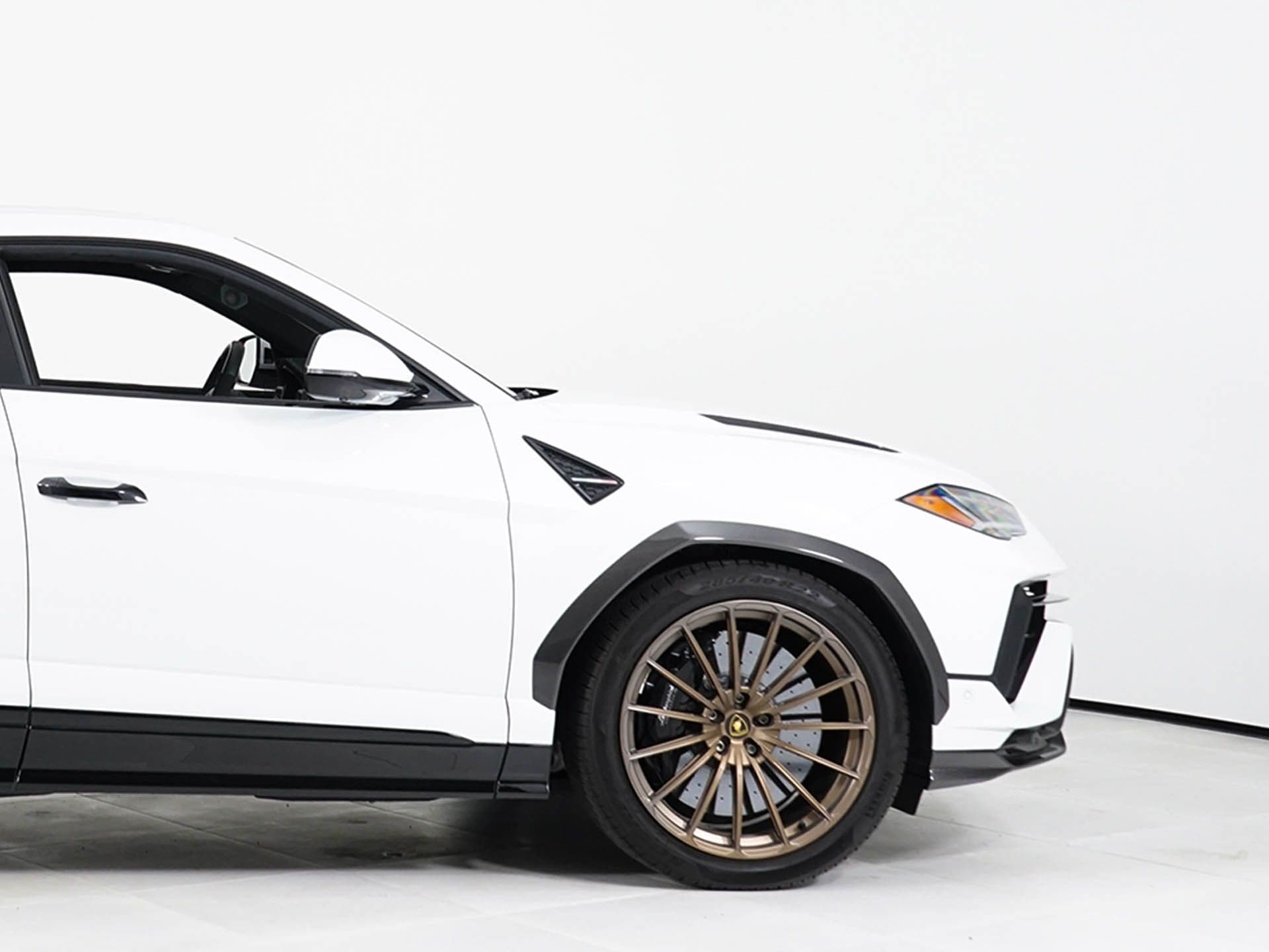 2023 Lamborghini Urus Performante - Photo 14