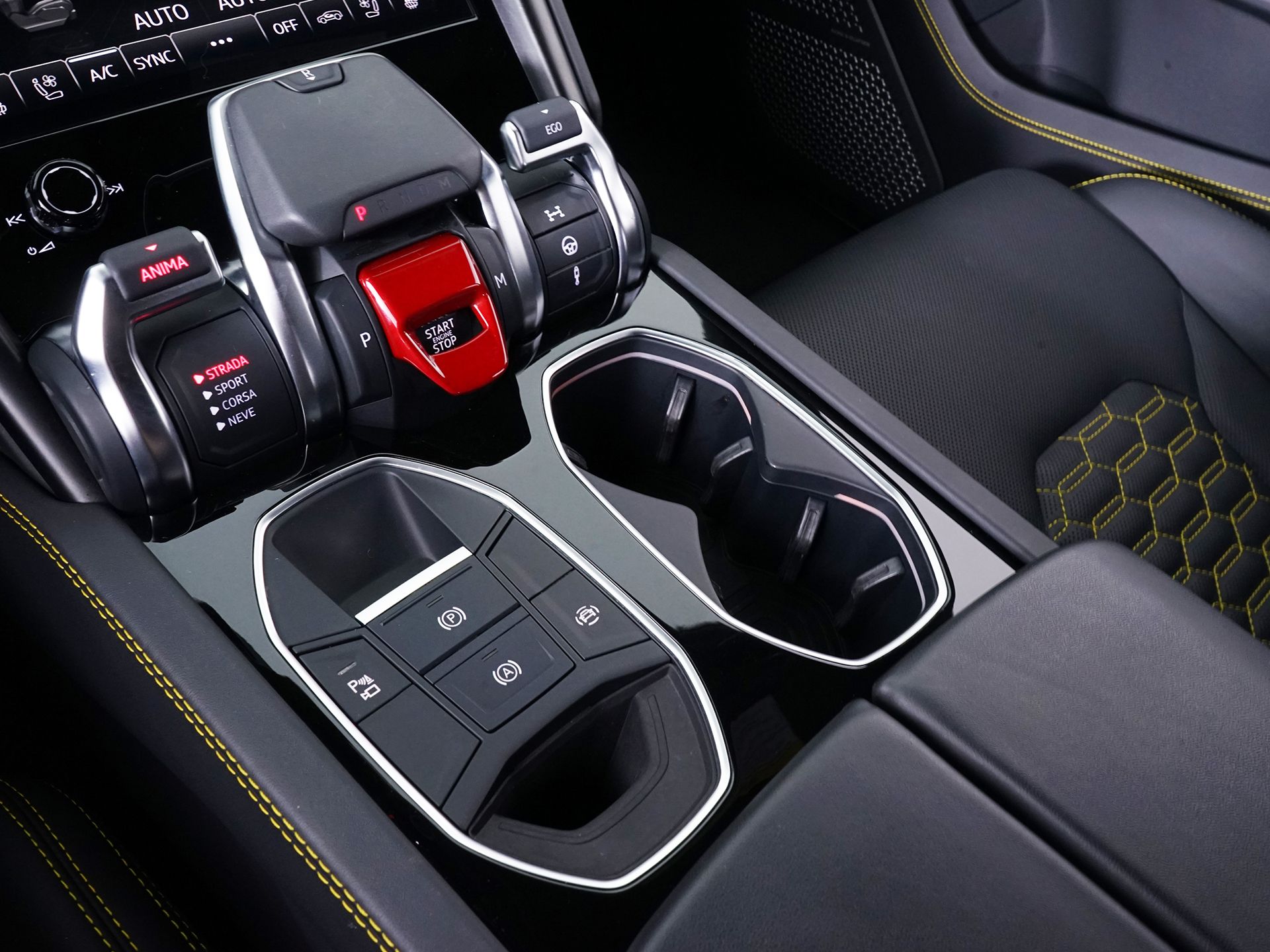 2023 Lamborghini Urus S - Photo 30
