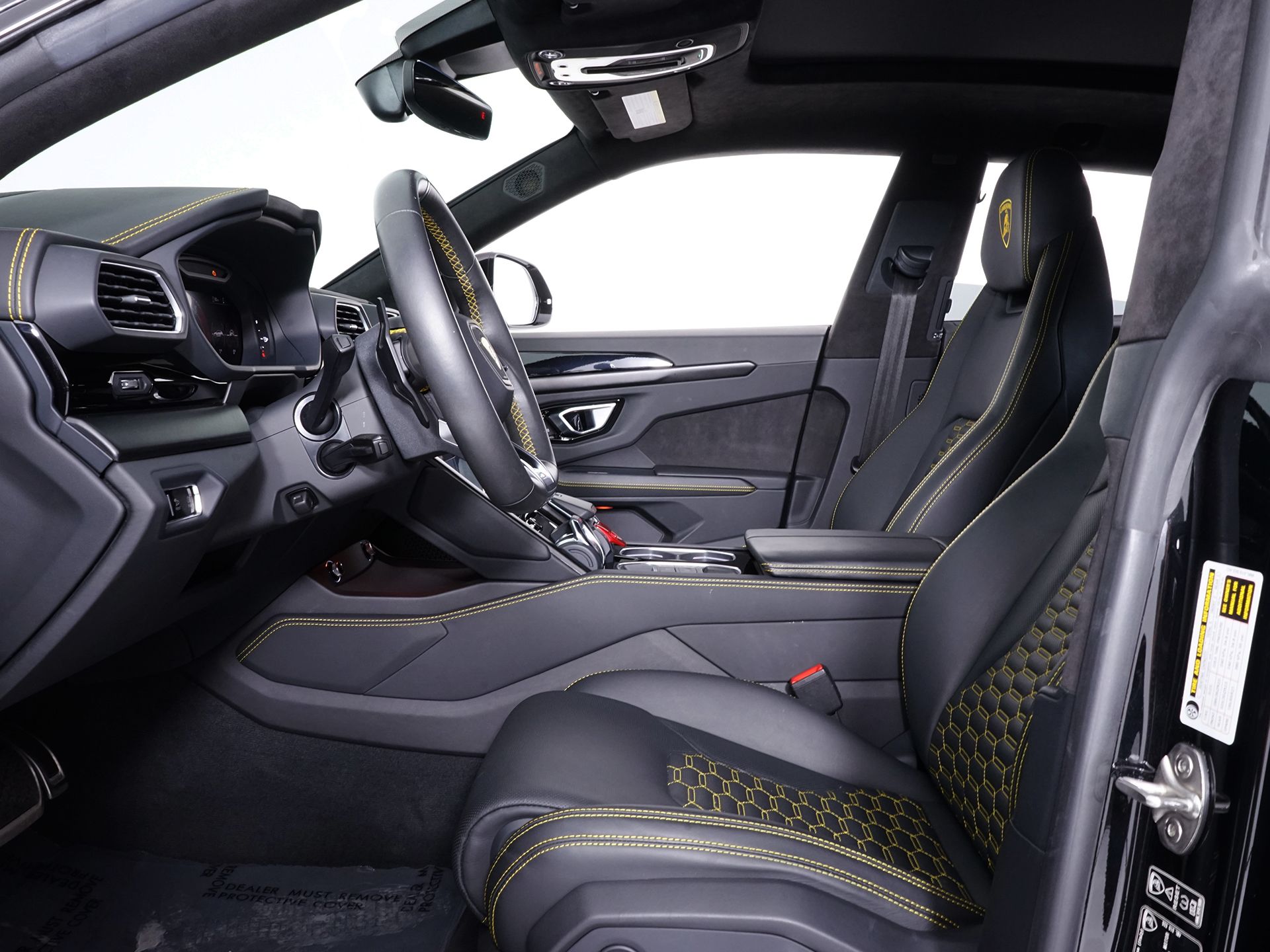 2023 Lamborghini Urus S - Photo 4