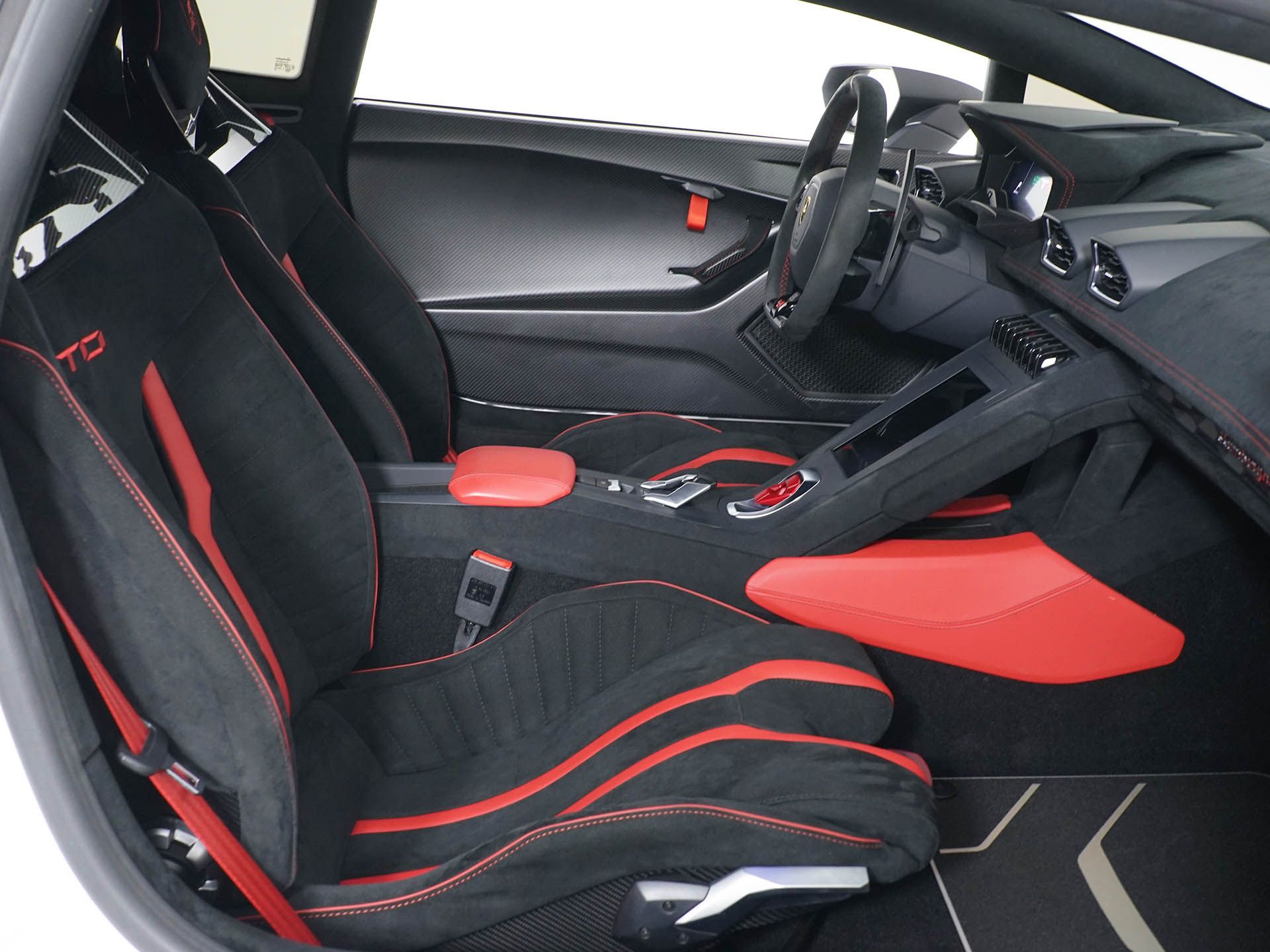 2022 Lamborghini Huracan STO - Photo 28