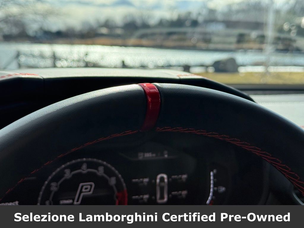 2024 Lamborghini Urus Performante - Photo 32